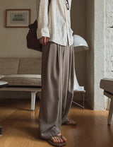 Mary three tuck wide slacks