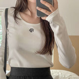 ステッチUネック長袖Tシャツ
