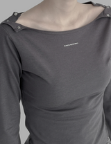 [mnem] alter snap boatneck tee (charcoal)