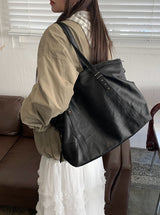 Pio Three Star Studded Shoulder Bag