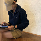 [BELLIDE MADE] ケーブルハーフジップアップニットウィズペンダント