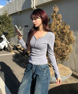 プレミアボタンVネック長袖Tシャツ
