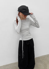 [MADE] フロンストラップボートネックロングスリーブTシャツ
