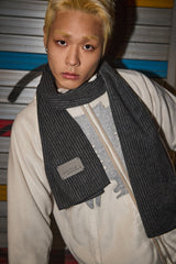 STRIPE MUFFLER CHARCOAL