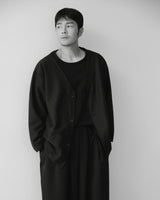 BSTUDIOS_30's LOOSE NECK TEE
