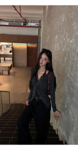 ブラックレースホルターインナーツイストロングスリーブTシャツ