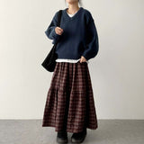 Disco Pop Duc Thick Sleeve Punching V-Neck Knit