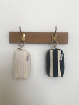 Clam Mini key ring round pouch _ Quilting black