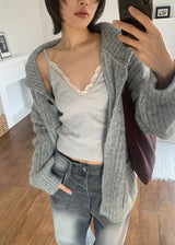 SLIP LACE SLEEVELESS