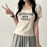 ローブレタリングスクエアネックショートスリーブTシャツ