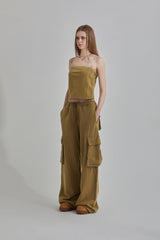 BUNDLE SLEEVELESS TOP