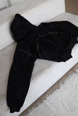 Type Rivet Hood Zip-Up