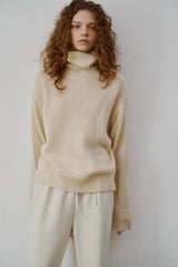 Kid mohair turtle neck knit (Grey)