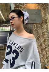 Number off-shoulder loose fit sweatshirt