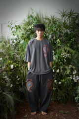 ペイズリー柄カットアウト 1/2 Tシャツ (Charcoal)