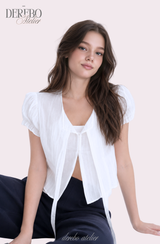 Pure strap short-sleeved blouse