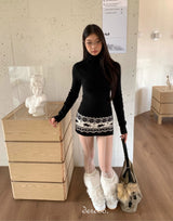 Muse Nordic Turtleneck Line One-Piece Dress