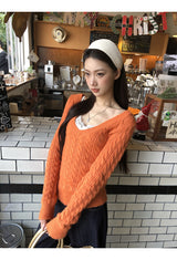 オレンジディープVネックツウィステッドロングスリーブニットウェア