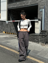 Leaf punching snap button crop cardigan
