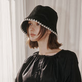 トライアングル ステッチバケットハット (Black)