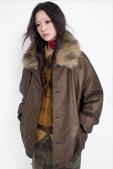 Faux fur-trimmed vintage-style two-piece jacket with a retro atmosphere