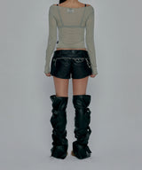 SHIRRING LEATHER SHORTS_BLACK