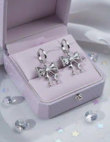 [IZNA Coco Piercing] Melting Ribbon Huggies Piercing - Silver Color