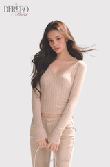 Daisy V-neck Lace Long Sleeve T-shirt