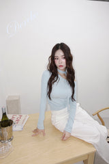 Sky Choker Unbalanced Off-Shoulder Long Sleeve T-Shirt