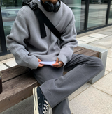 Can't Warm Round Knit