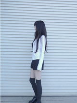 ブラックショートパンツ