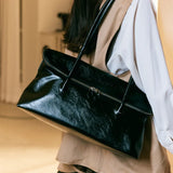 MARGARET Medium Leather Shoulder Bag