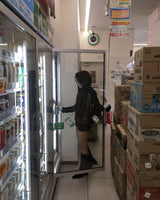 スナップパーカー