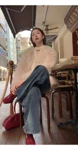 V-neck quilted ivory fur jacket