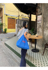 コントロールオフショルダールーズフィットショルダースリーブTシャツ