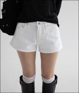 Moa back pocket cotton shorts