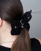 EYELET SCRUNCHIE