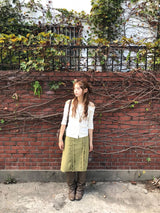 lofi off-shoulder