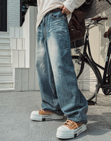 Drain embossed washed balloon denim pants