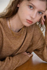  Bold clip chain gold necklace