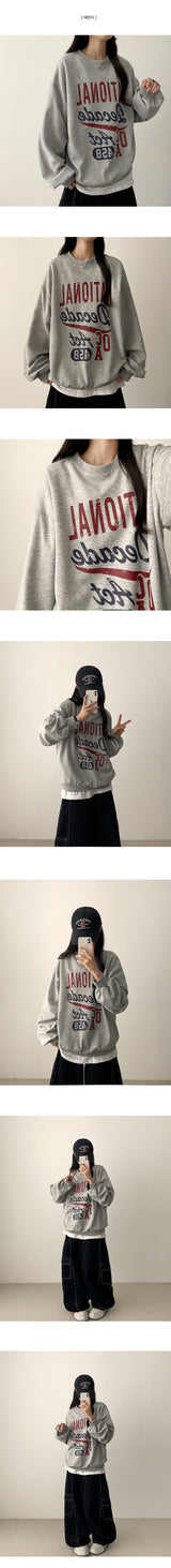 Shunnel Vintage Crack Printed Sweatshirt