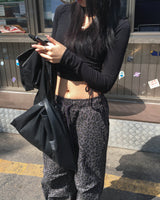 サイドシャーリングクロップフーディ