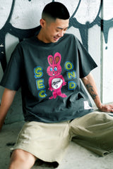 "SECOND RABBIT" プリント S/S ウォッシュドTシャツ