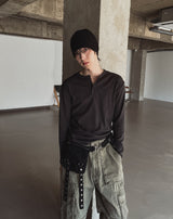デリマッスルフィットヘンリーネック長袖Tシャツ