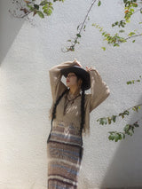 フリンジVネックニットトップ (BEIGE)
