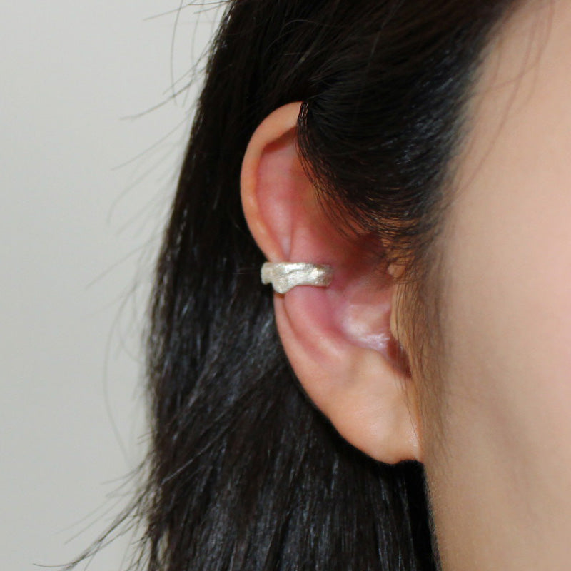 Meltting Earcuff (Matte)