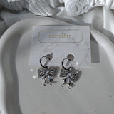 [IZNA Coco Piercing] Melting Ribbon Huggies Piercing - Silver Color