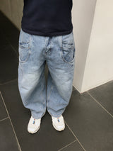 Lef Two-Pocket Curved Denim Pants
