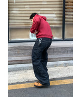 インディゴエンボスデニムパンツ