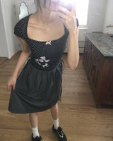 Jerin Dot Ribbon Patch Short-Sleeved T-shirt